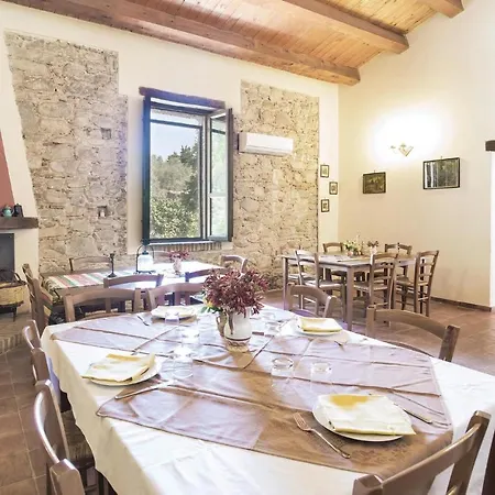 Casale Malena * Casa Oliveto